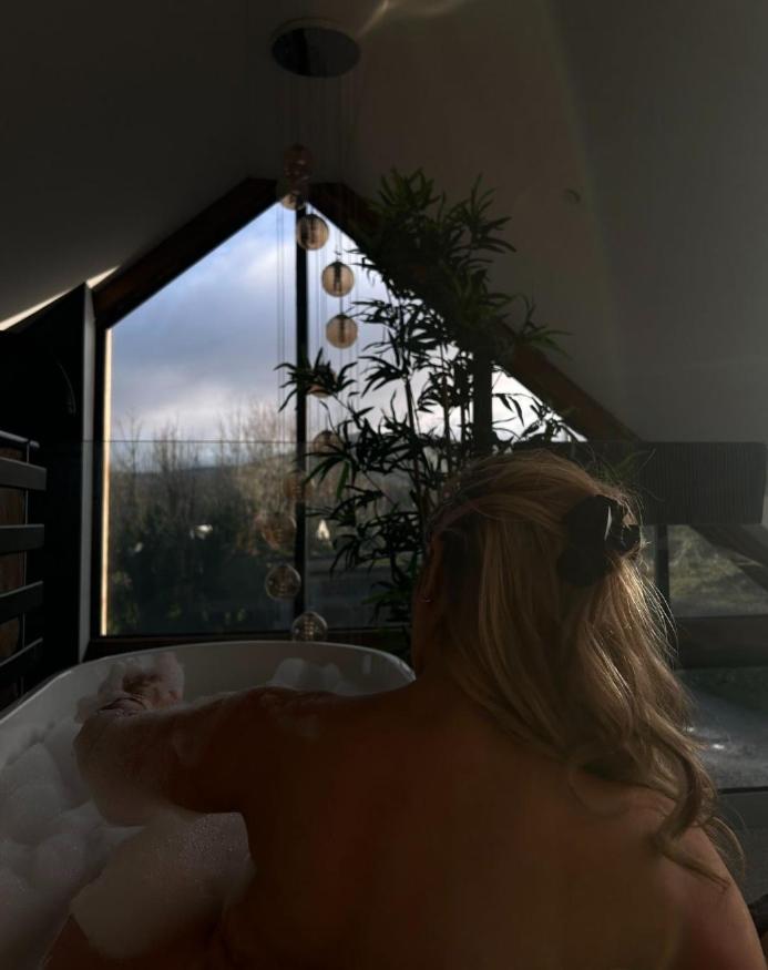 Plas Coch Luxury Barn Llanddeiniolen Luaran gambar